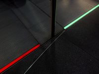 Lichtleisten an einer Rolltreppe